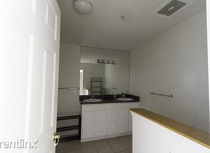 3rd image of 1023 Maiden Ln #3469413