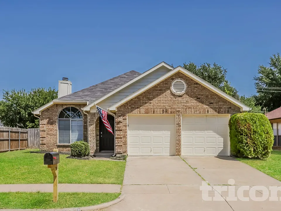 2329 Belton Dr