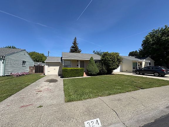 2nd image of 324 Cottonwood St
