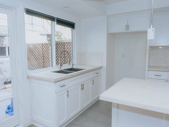 Kitchen Sink