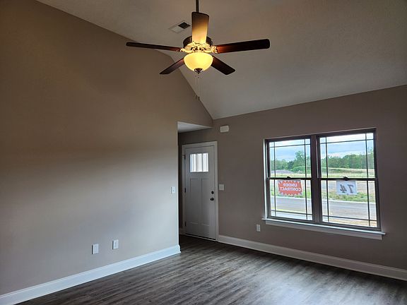 5th image of 2820 Valley Farms Dr Lot 92