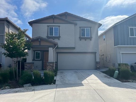 2nd image of 3852 Arborhill Way