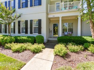 1516 Charleston Blvd, Murfreesboro, TN 37130