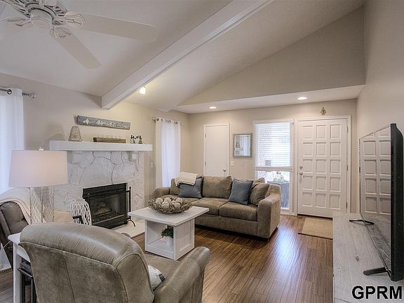 3rd image of 5817 Hascall St