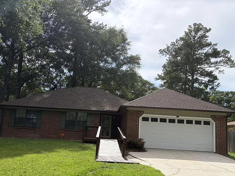 432 Merlin Way — Photo 1