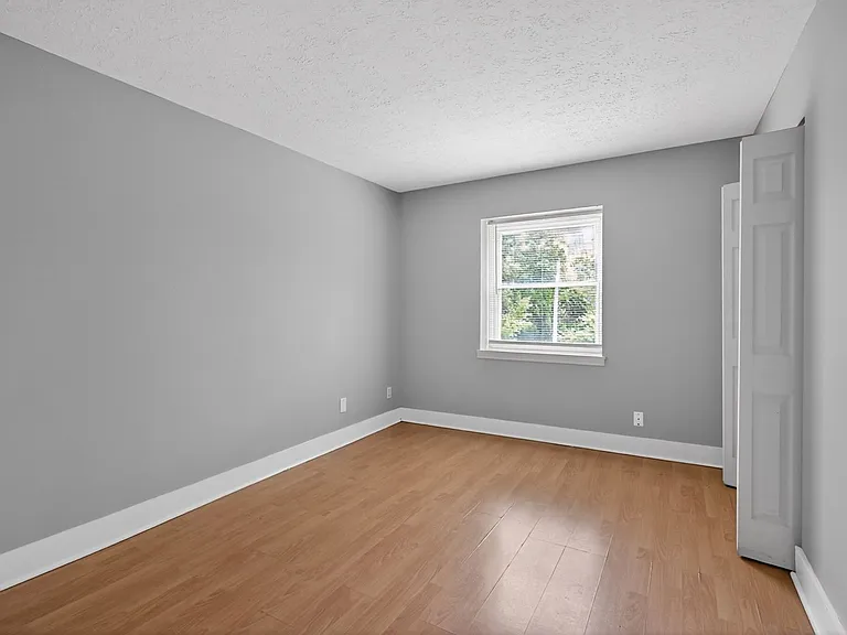 726 Zorn Ave #5 — Photo 11
