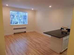 12 Alton Pl #1E, Brookline, MA 02446