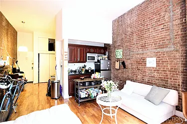Rented by City Connections Realty