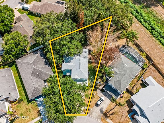 5th image of 2468 Saint Johns Ln