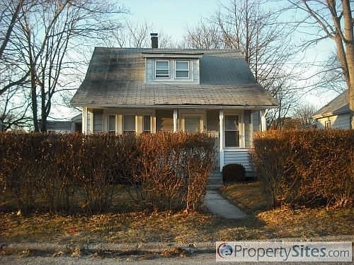 2nd image of 43 Silver St