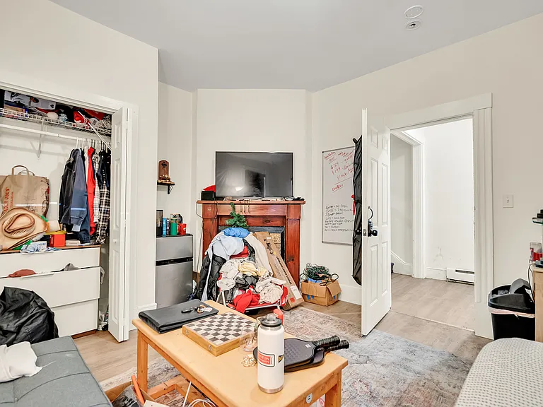 20 Ashford St #20 — Photo 15