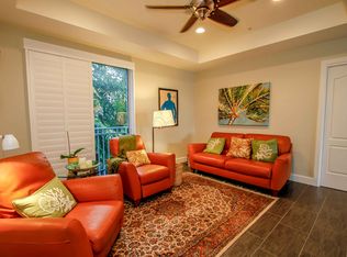 348 Elm St #B-10, Hollywood, FL 33019