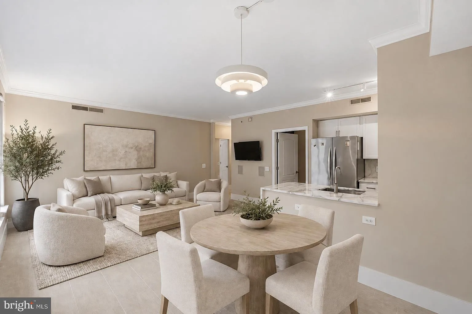 1441 Condominium — Photo 4