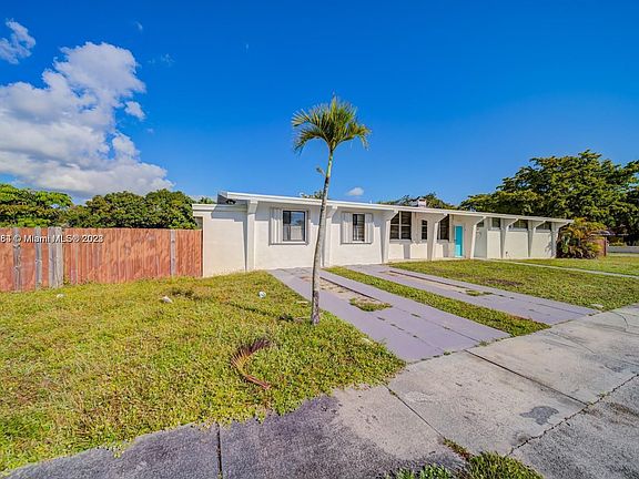 3rd image of 815 NW 124th St