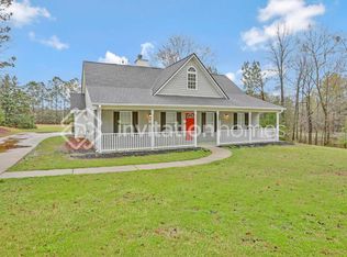 318 Black Willow Ct, Locust Grove, GA 30248