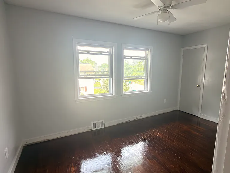 597 S Main St #2 — Photo 9