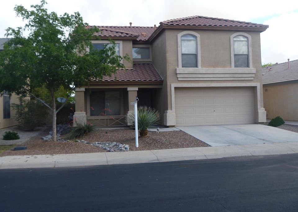 1st image of 42300 W Michaels Dr