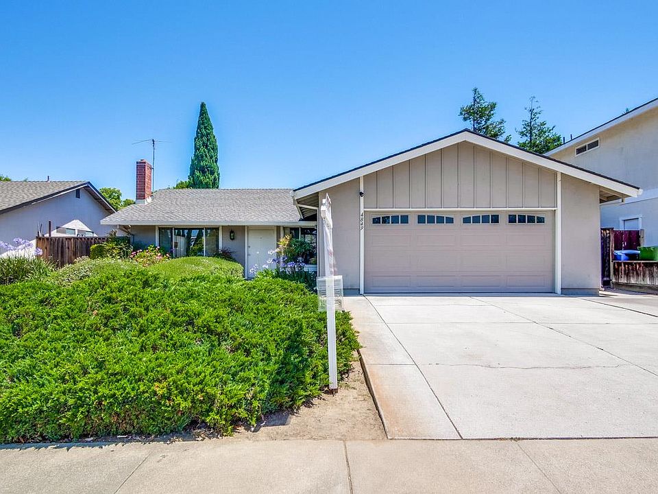 1st image of 4849 Avenida De Los Arboles