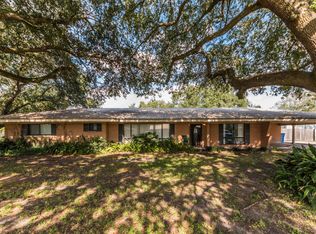 2106 Hebert St, Franklin, LA 70538