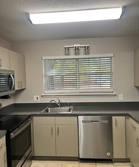 The Glen Apartments — Photo 52