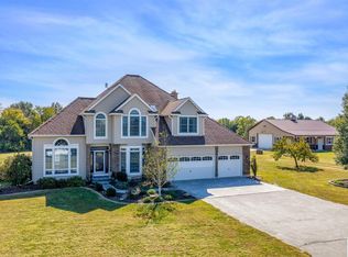 29150 Apple Valley Rd, Sedalia, MO 65301