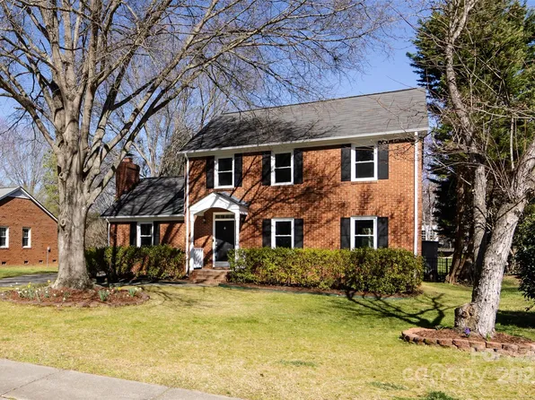 9921 Ridgemore Dr, Charlotte, NC 28277