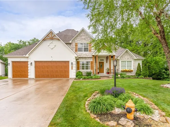 1613 S Ann Ct, Independence, MO 64057