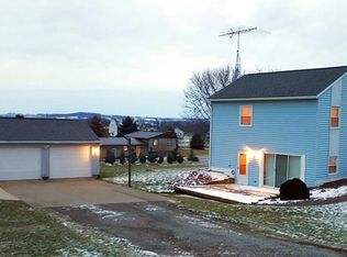 16592 Konita Dr, Navarre, OH 44662
