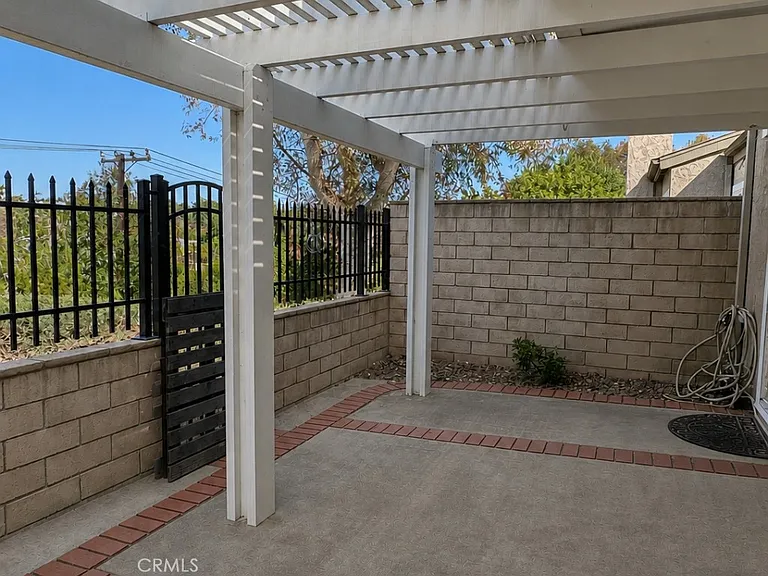 24612 Zena Ct — Photo 18