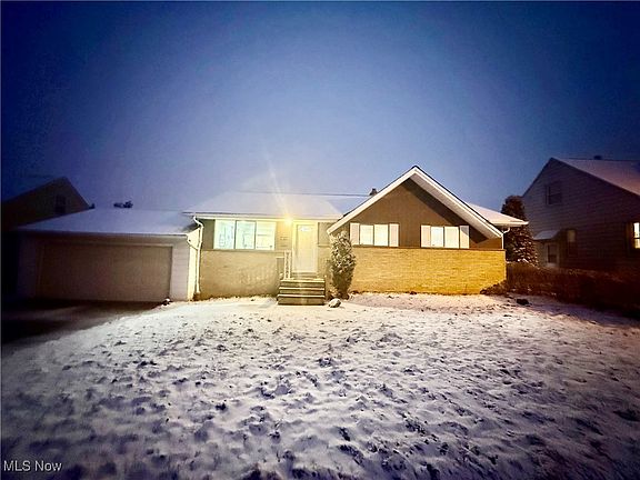 2nd image of 4658 E 88th St
