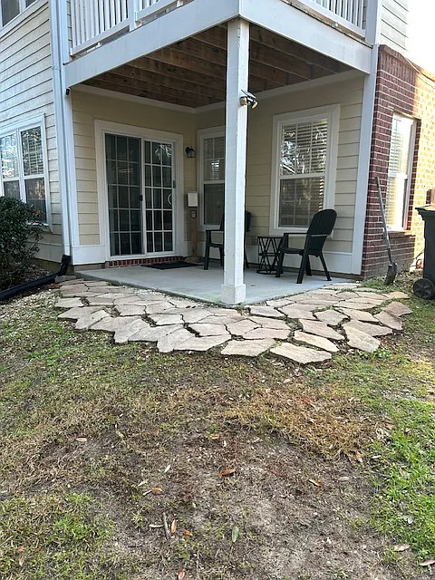 9037 Parlor Dr
