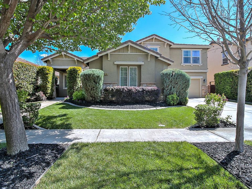 1st image of 2761 Mojave Dr