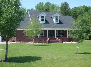 18241 Pee Dee Rd N, Galivants Ferry, SC 29544