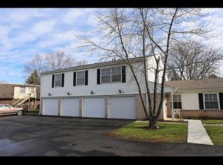 810 Pahl Rd, Elk Grove Village, IL 60007