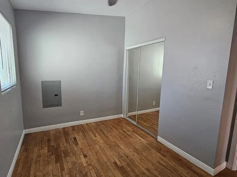 352 Bonito Ave — Photo 3