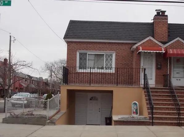 70-20 60th Ave, Maspeth, NY 11378