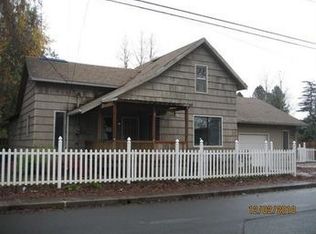 1554 N Davis St, Cornelius, OR 97113