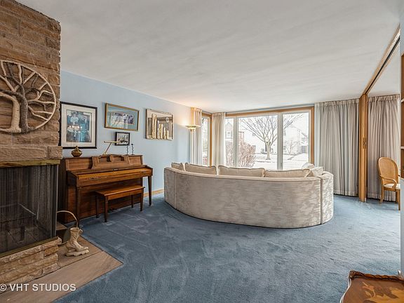 4th image of 1116 N Euclid Ave
