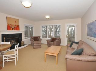 23780 Lawtonka Dr, Shorewood, MN 55331