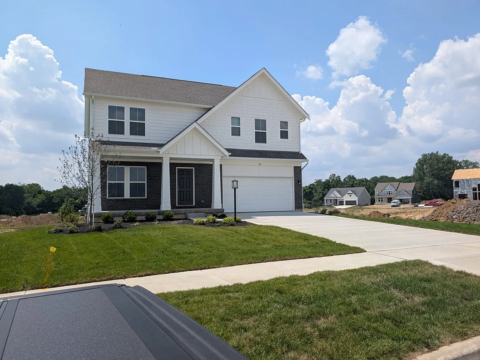 8161 Sycamore Hollow Dr