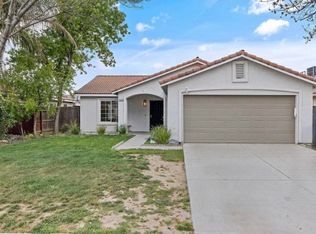 13460 Larkspur Way, Armona, CA 93202