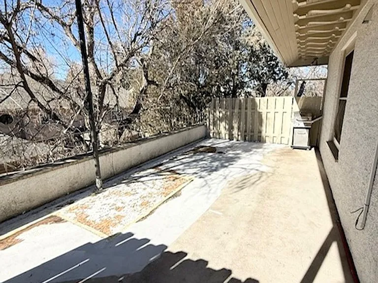 The Manor — Photo 10