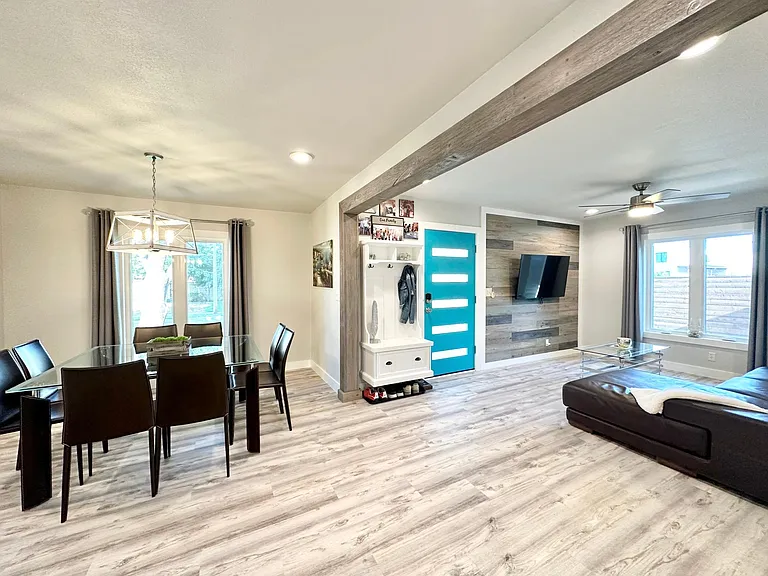 414 Templeton Dr — Photo 4