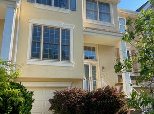 1351 Park Garden Ln, Reston, VA 20194