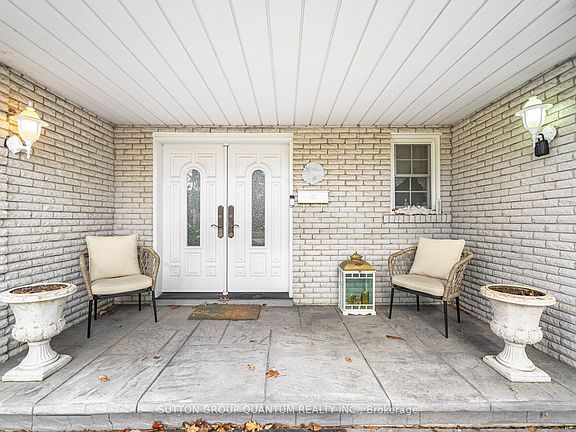 5th image of 1511 Ifield Rd