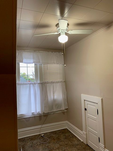 eat in area in kitchen