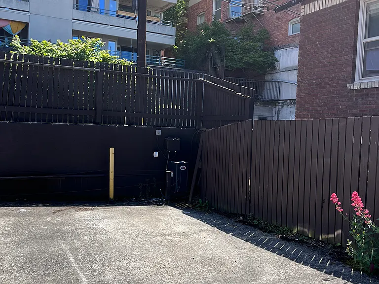 320 Melrose Ave E #506 — Photo 18