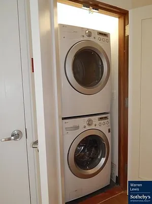 Rented by Avenue Sotheby's International Realty | media 23