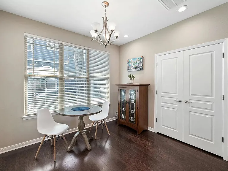 606 Fletcher St — Photo 37