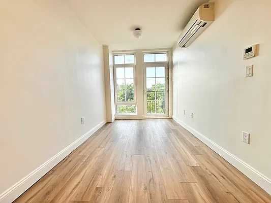 Rented by Doorway NYC, LLC | media 12